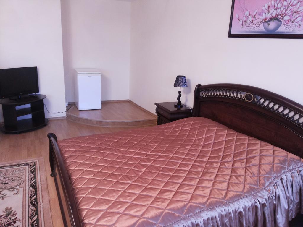 Hotel Ukraine Jîtomîr Cameră foto