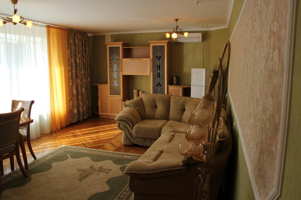 Hotel Ukraine Jîtomîr Exterior foto